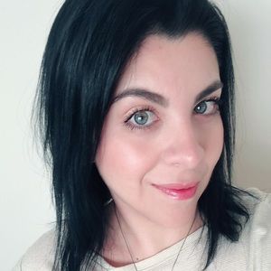 Meet your Posher, Aventuras